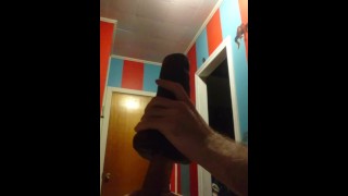 hung tiwnk fucks fleshlight