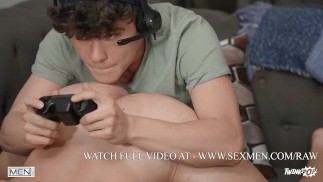 Raw Gaymers Part 1/ MEN / Troye Dean, 