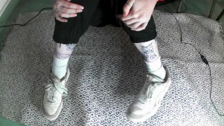 worship my dirty white sneakers
