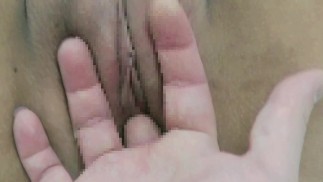 A girl who loves being cuckold. Because it's de Masochistic, the bed is soaked with a large amount of squirting with fingering!