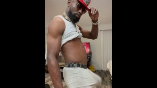 Kong want sum that Pussy